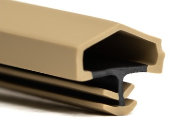 USZCZELKA DO DRZWI WEWNĘTRZNYCH DREWNIANYCH MDF DRE Z PRZYLGĄ BEŻOWA