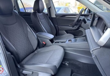 Volkswagen Tayron 2025 Volkswagen Tayron 1.5eTSI 150KM mHEV 7os. HAK LED IQ.Matrix Navi Kamera360, zdjęcie 10