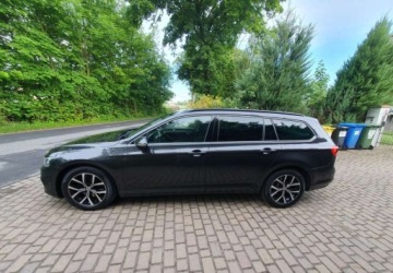 Volkswagen Passat B8 Variant 2.0 TDI BlueMotion SCR 150KM 2019 Volkswagen Passat Volkswagen Passat 2.0 TDI SCR DSG Business 2.0 Diesel, zdjęcie 3