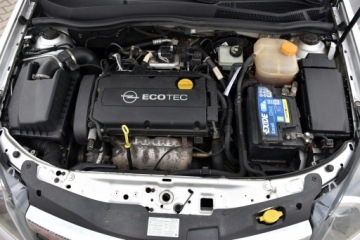 Opel Astra H Hatchback 5d 1.8 ECOTEC 140KM 2006 Opel Astra H GTC Sport 1.8 16V 140KM Wyposażona, Zadbana, BEZ Wkładu ZOBACZ, zdjęcie 22