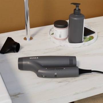 Tesla Professional Фен с нейтрализацией ионов