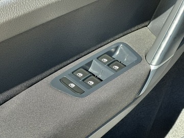 Volkswagen Golf Sportsvan Sportsvan 1.4 TSI BlueMotion Technology 125KM 2017 Volkswagen Golf Sportsvan Climatronic, Radar, Alu, zdjęcie 16