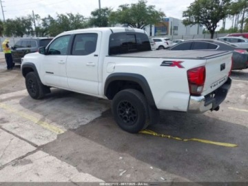 Toyota Tacoma II 2023 Toyota Tacoma SR5 V6 2023 3.5l 3.5 Benzyna 278KM, zdjęcie 3