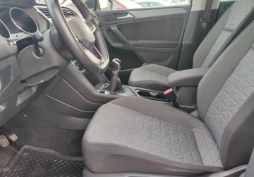 Volkswagen Tiguan II SUV Facelifting 1.5 TSI 150KM 2021 Volkswagen Tiguan 2021 1.5TSI 150KM 40.665km Salon Polska 1wl Bezwypadkowy, zdjęcie 18