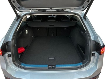 Volkswagen Passat B8 Variant Facelifting 2.0 TDI SCR 150KM 2024 Volkswagen Passat VW Passat 2.0 TDI 150KM DSG Variant Elegance IQ.Light, zdjęcie 21