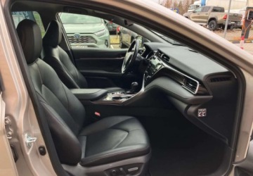 Toyota Camry IX Sedan 2.5 Hybrid Dynamic Force 218KM 2019 Toyota Camry Toyota Camry 2.5 Hybryda 218KM, zdjęcie 19