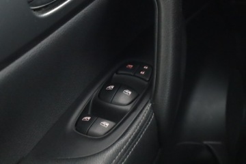 Nissan Qashqai II Crossover Facelifting 1.3 DIG-T  160KM 2019 Nissan Qashqai 1.3 DIG-T, Salon Polska, zdjęcie 17