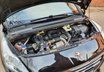 Peugeot 3008 I 2015 Peugeot 3008 Lift LED STYLE GetHelp 1.6 Diesel 120KM, zdjęcie 21