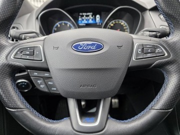 Ford Focus III RS 2.3 EcoBoost 350KM 2017 FORD FOCUS III RS 2.3l EcoBoost RS 350KM * 4X4 / AWD * Przebieg: 118,727km, zdjęcie 17