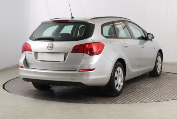 Opel Astra J Sports Tourer 1.6 Twinport ECOTEC 115KM 2012 Opel Astra 1.6 16V, Salon Polska, Klima, Tempomat, zdjęcie 4