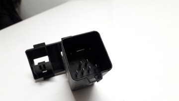 OCTAVIA 2 04- 1.9TDI RELÉ SVÍČEK 038907281D