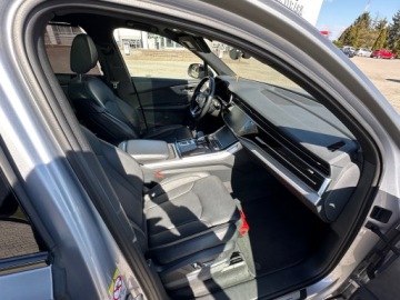Audi Q7 II SUV Facelifting  3.0 50 TDI 286KM 2021 Audi Q7 S line 50 TDI Quattro - pierwszy właściciel, kupiony w Polsce, zdjęcie 9
