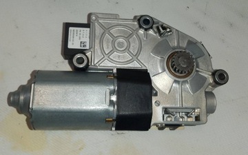 MOTOREK STŘEŠNÍHO OKNA VW POLO 6R 6C 6R0959591D 1717823B