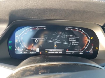 BMW X6 G06 2022 BMW X6 xDrive40I 2022 3.0l 3.0 Benzyna 335KM, zdjęcie 10