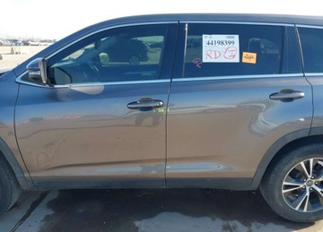 Toyota Highlander II 2019 Toyota Highlander LE, od ubezpieczalni 2.7 Benzyna 185KM, zdjęcie 3