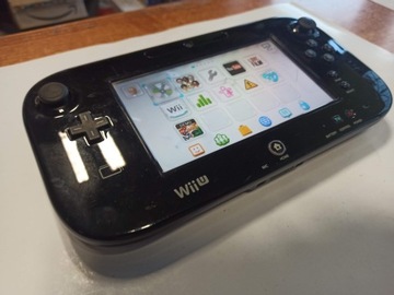 МЕГА НАБОР NINTENDO WII U CONSOLE 32 ГБ + 4 ИГРЫ