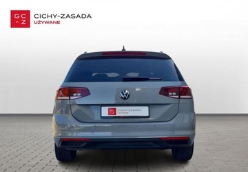 Volkswagen Passat B8 Variant Facelifting 1.5 TSI EVO 150KM 2023 Volkswagen Passat Variant Volkswagen Passat Variant B8 1.5 TSI 150 KM DSG, zdjęcie 3