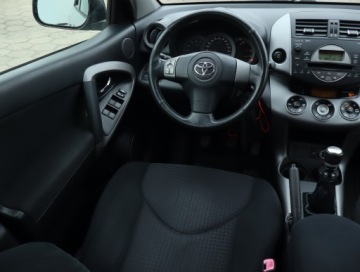 Toyota RAV4 III MPV 2.2 16V D-4D 136KM 2008 Toyota RAV 4 2.2 D-4D, Salon Polska, 4X4, Klima, zdjęcie 6