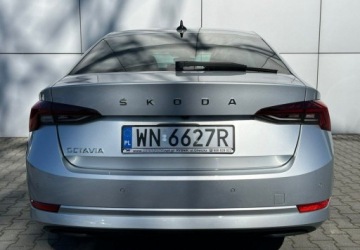 Skoda Octavia IV Liftback 1.5 TSI EVO 150KM 2022 Skoda Octavia Maly przebieg Polski salon FV 23 1.5 Benzyna 150KM, zdjęcie 8