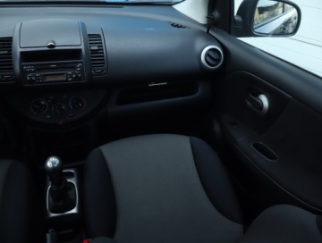 Nissan Note I Mikrovan Facelifting 1.4 88KM 2011 Nissan Note 1.4, Klima, zdjęcie 7