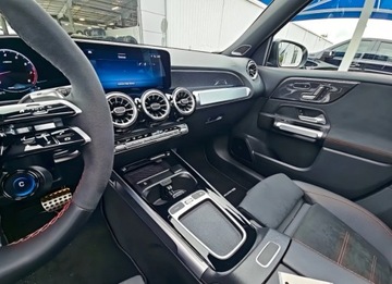Mercedes GLB SUV AMG 35 2.0 306KM 2024 Mercedes-Benz AMG GLB 35 4MATIC, zdjęcie 7
