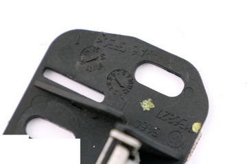 BMW E90 E91 Крепление левой фары