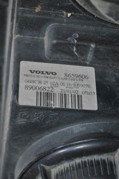 SVĚTLO LEVÝ PŘEDNÍ VOLVO S60 8659606 89006822