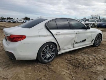 BMW Seria 5 G30-G31 2019 BMW Seria 5 530E, 2019r., 2.0L, zdjęcie 2