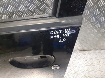 DVEŘE LEVÝ PŘEDNÍ MITSUBISHI COLT VI X19