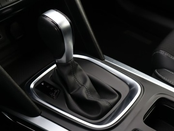 Renault Megane IV Grandtour Facelifting 1.3 TCe 140KM 2021 Renault Megane 1.3 TCe, Salon Polska, zdjęcie 15