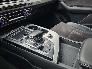 Audi Q7 II SQ7 4.0 TDI 435KM 2017 Audi SQ7 pneumatyka, hak, 7 osobowa, naglosnienie BOSE, elektryczne fotele, zdjęcie 19