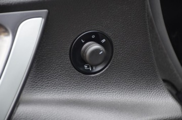 Opel Astra J Sports Tourer 1.4 Turbo ECOTEC 140KM 2012 CZARNA ZAREJESTROWANA 1.4T 140KM COSMO SERWIS NAVI SKÓRA GRZ.FOTELE, zdjęcie 19