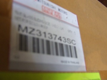 MZ313743SC ОКНО ЖЕСТКОЙ ВЕРСИИ ЛЕВОЕ L200