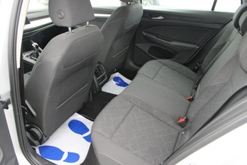 Volkswagen Golf VIII Variant 2.0 TDI 115KM 2023 Volkswagen Golf LIFE Asystent Salon PL, zdjęcie 16