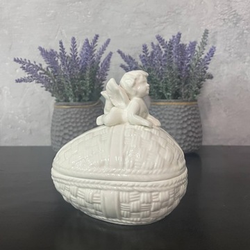 Белая винтажная керамическая шкатулка с фигуркой ангела