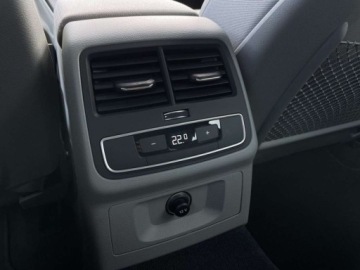 Audi A4 B9 Avant Facelifting 2.0 35 TDI 163KM 2022 Audi A4 Avant Ambiente, klucz komfortowy, czujniki parkowania 360,reflekto, zdjęcie 14