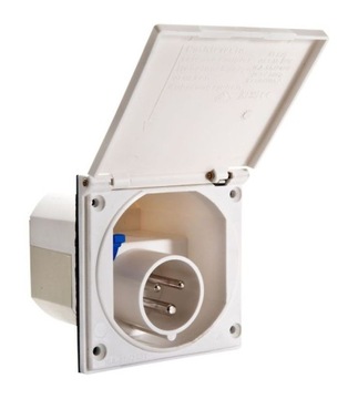 Розетка CEE 230В для прицепа-домика