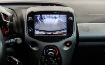 Toyota Aygo II Hatchback 3d Facelifting 1.0 VVT-i 72KM 2019 Toyota Aygo 1.0 VVT-i X-play Benzyna 72KM, zdjęcie 32