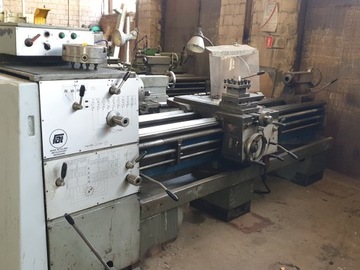 TOKARKA UNIWERSALNA TUR 50 X 2000