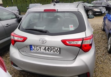 Toyota Yaris III Hatchback 5d Facelifting 2017 1.5 Dual VVT-iE 111KM 2018 Toyota Yaris 2018r, 1.5 Benzyna. Uszkodzony przod. 1.5 Benzyna 112KM, zdjęcie 16