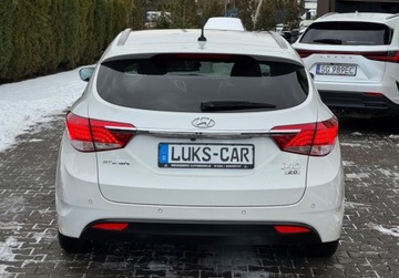 Hyundai i40 Kombi 2.0 GDI 177KM 2013 Hyundai i40 2,0 177KM Bi-xenon Park-Ass NAVI Climatronic Serwis Bezwypadko, zdjęcie 3