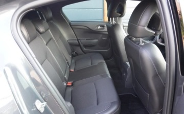 DS 4 I Hatchback (Citroen) 1.6 e-HDi 115KM 2014 Citroen DS4 Bezwypadkowy Serwisowany 1-Wlasciciel Klimatronik Masaze Pdc P, zdjęcie 2