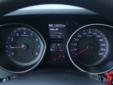 Hyundai i30 II Hatchback 3d 1.4 100KM 2014 Hyundai i30 1.4 CVVT, Klima, Parktronic, zdjęcie 10