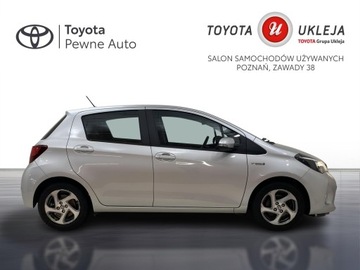 Toyota Yaris III Hatchback 5d Facelifting Hybrid 100KM 2015 Toyota Yaris Hybrid 100 Premium III (2011-2019) To, zdjęcie 3