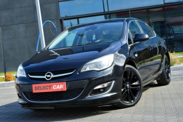 Opel Astra J Sedan 1.4 Turbo ECOTEC 140KM 2014 Opel Astra Sedan 1,4 Turbo 140Km Xenon Ledy Navi, zdjęcie 12