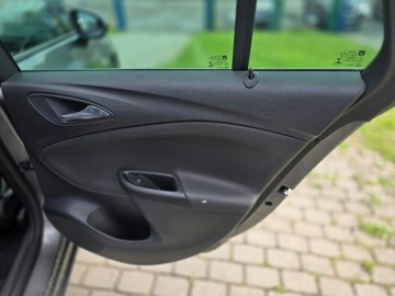 Opel Astra K Sports Tourer 1.4 Turbo 125KM 2018 Opel Astra 1.4 Turbo Innovation + Vebasto + pełny, zdjęcie 27