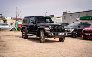 Jeep Wrangler IV Sport 4d Seria 5  2.0 GME Turbo  272KM 2021 Jeep Wrangler Jeep Wrangler Rubicon 2.0T 4X4 272KM F VAT23 Salon Polska, zdjęcie 3