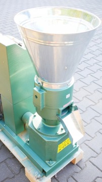 PELLECIARKA OD MIĘKKIEGO DRZEWA SOSNA ŚWIERK