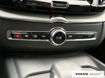 Volvo XC60 II Crossover Facelifting 2.0d B4 197KM 2022 Volvo XC 60 B4 Diesel | Plus Bright | aut | FV23%, zdjęcie 15