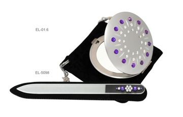 Komplet Lusterko aluminiowe + czeski pilnik z Swarovski fioletowe lawenda